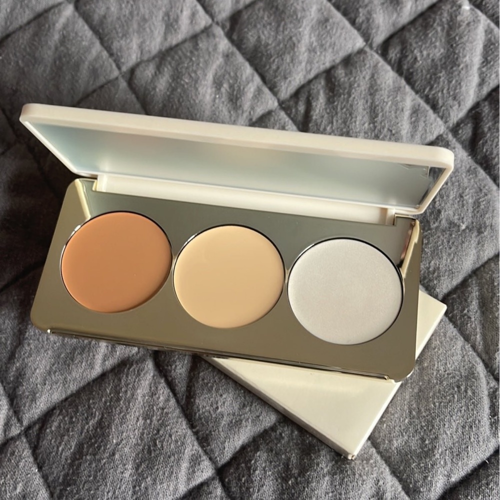 Vanity Contour Trio